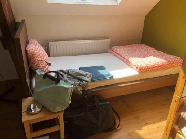 Hostel Kabas *